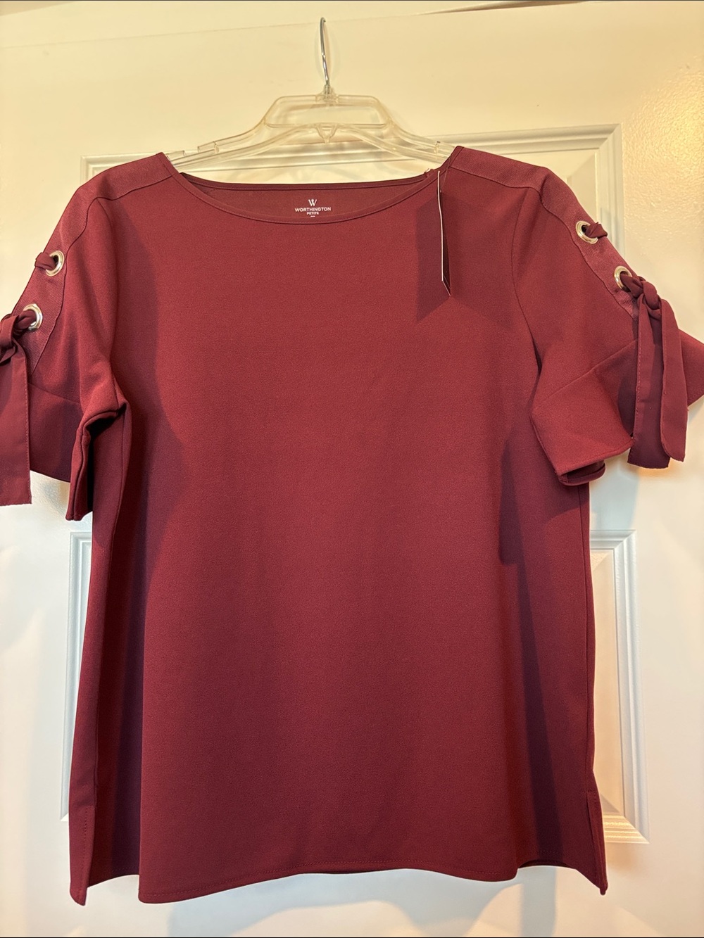 Worthington Wine Red Grommet Tie Sleeve Top